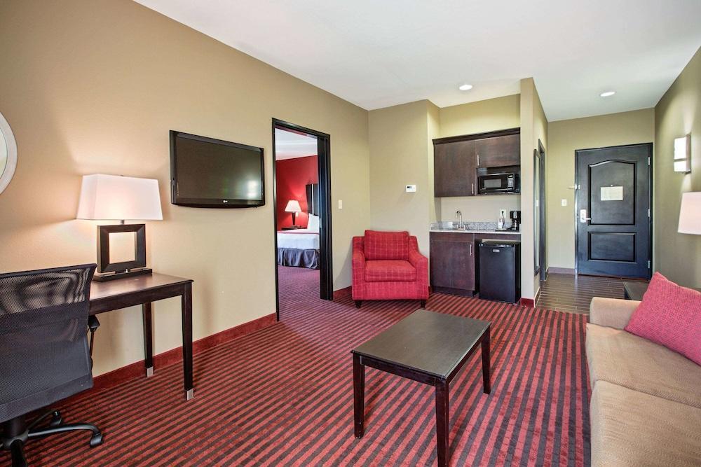 Hotel La Quinta By Wyndham Boutte Esterno foto